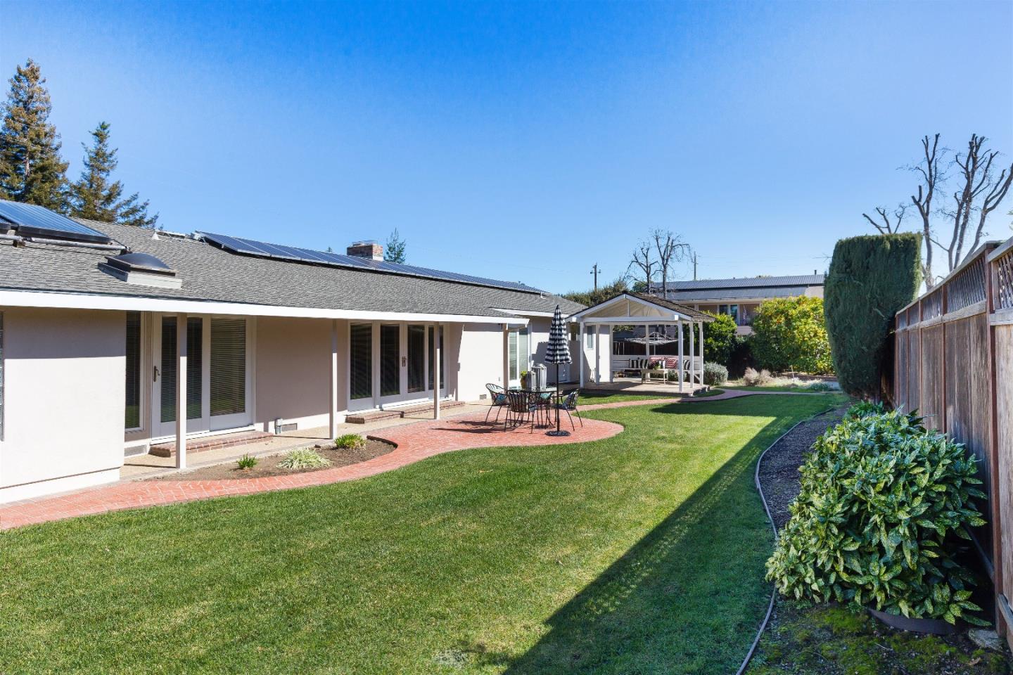1270 Covington Road Los Altos, CA 94024 - Photo 21 of 27 Gallery Image 21