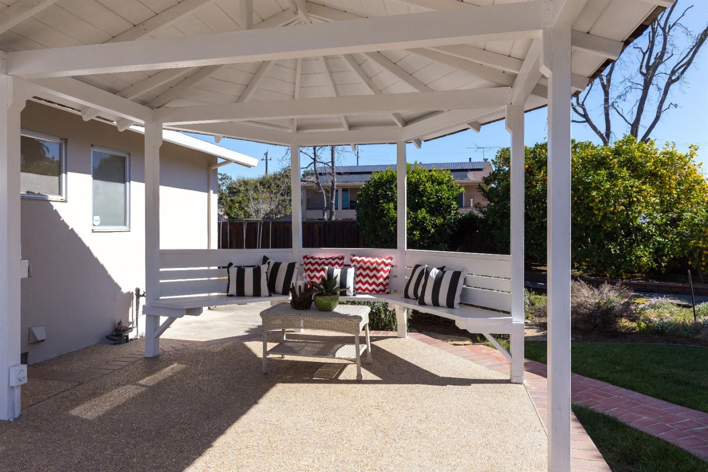 1270 Covington Road Los Altos, CA 94024 - Photo 23 of 27 Gallery Image 23