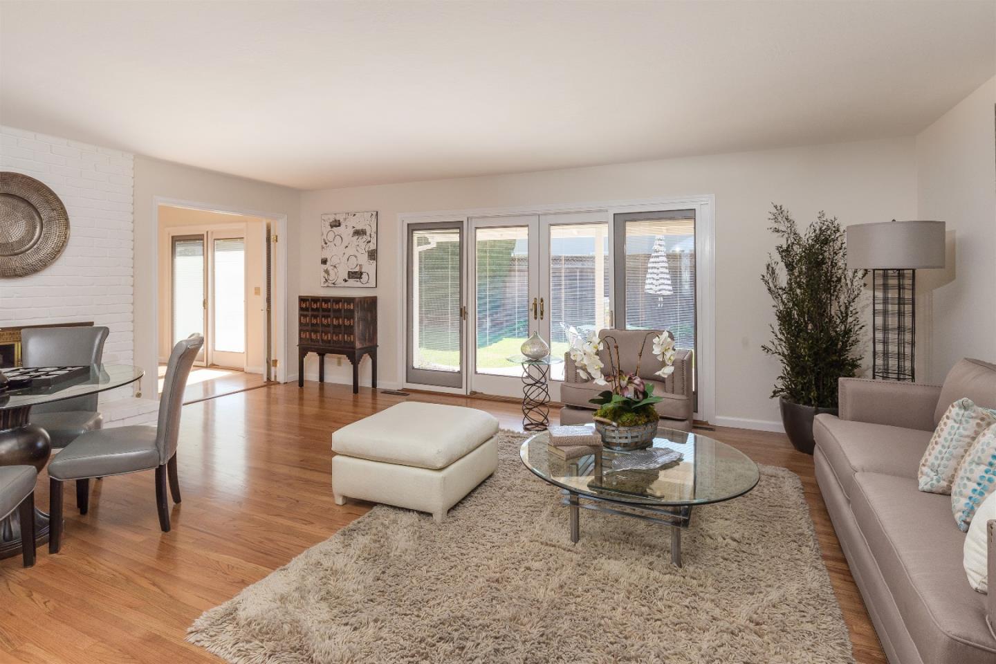 1270 Covington Road Los Altos, CA 94024 - Photo 4 of 27 Gallery Image 4
