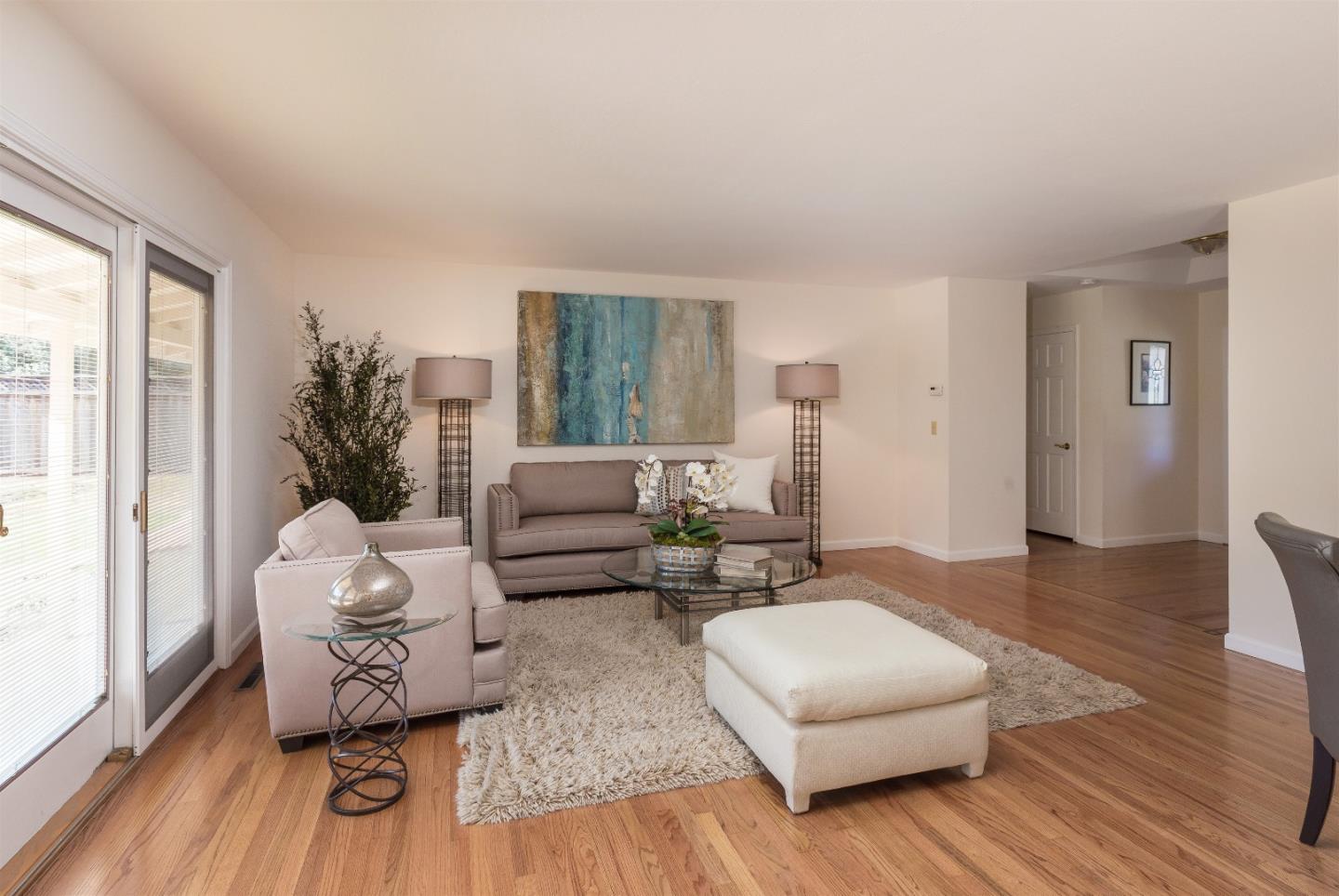 1270 Covington Road Los Altos, CA 94024 - Photo 5 of 27 Gallery Image 5