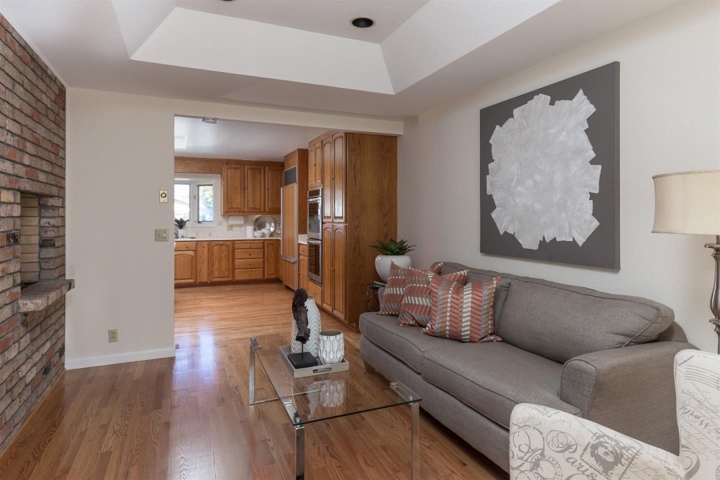 1270 Covington Road Los Altos, CA 94024 - Photo 10 of 27 Gallery Image 10