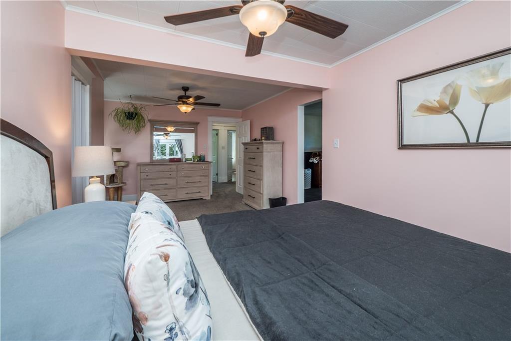 2716 Castlegate Avenue Pittsburgh, PA 15226 - Photo 43 of 50