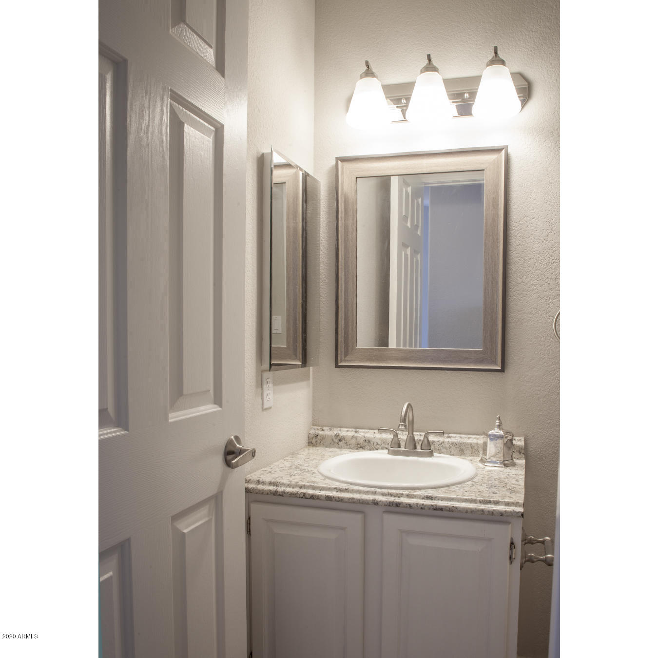 430 Dale Road Pearce, AZ 85625 - Photo 18 of 21 430 N Dale Rd-Int-7-P
