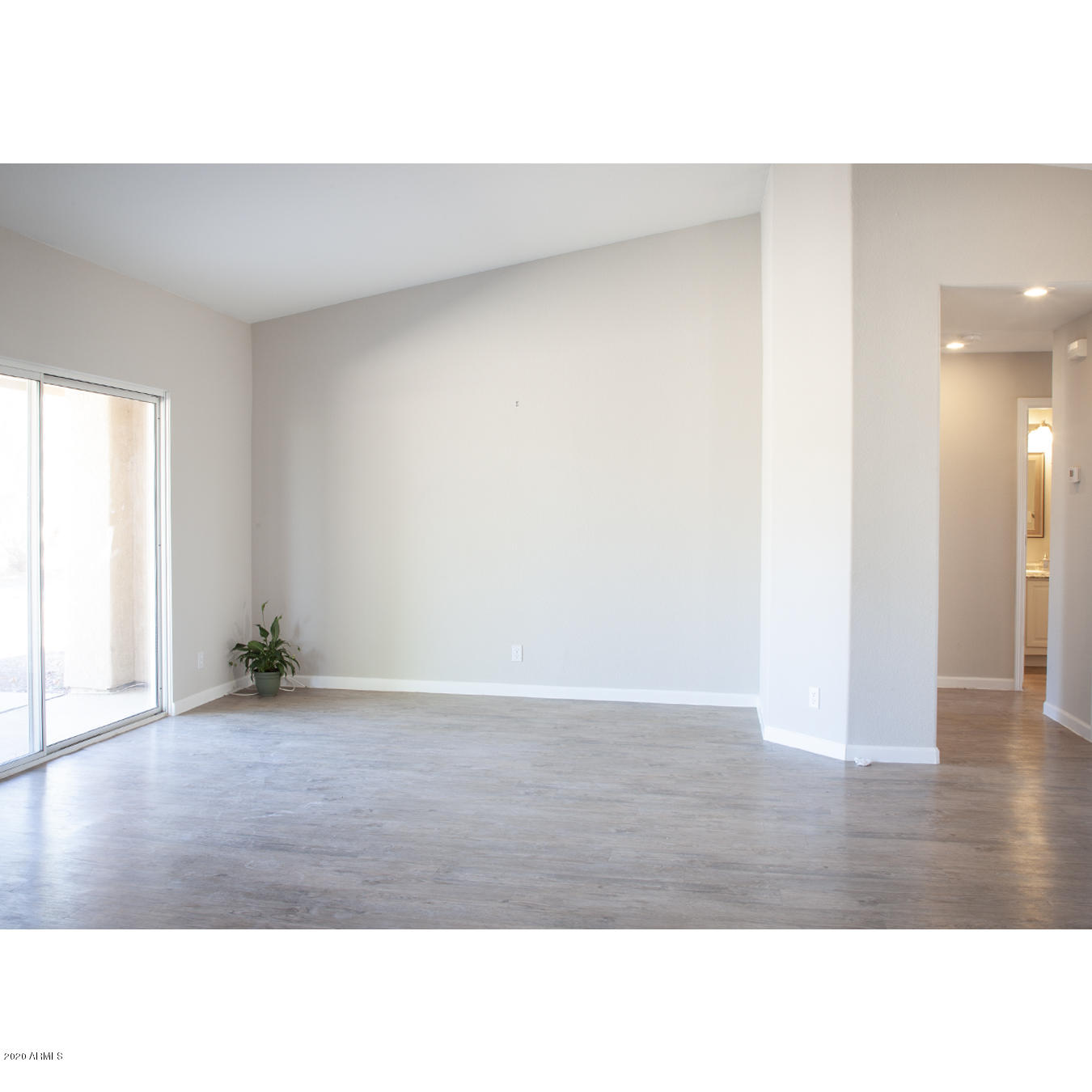 430 Dale Road Pearce, AZ 85625 - Photo 8 of 21 430 N Dale Rd-Int-3-L