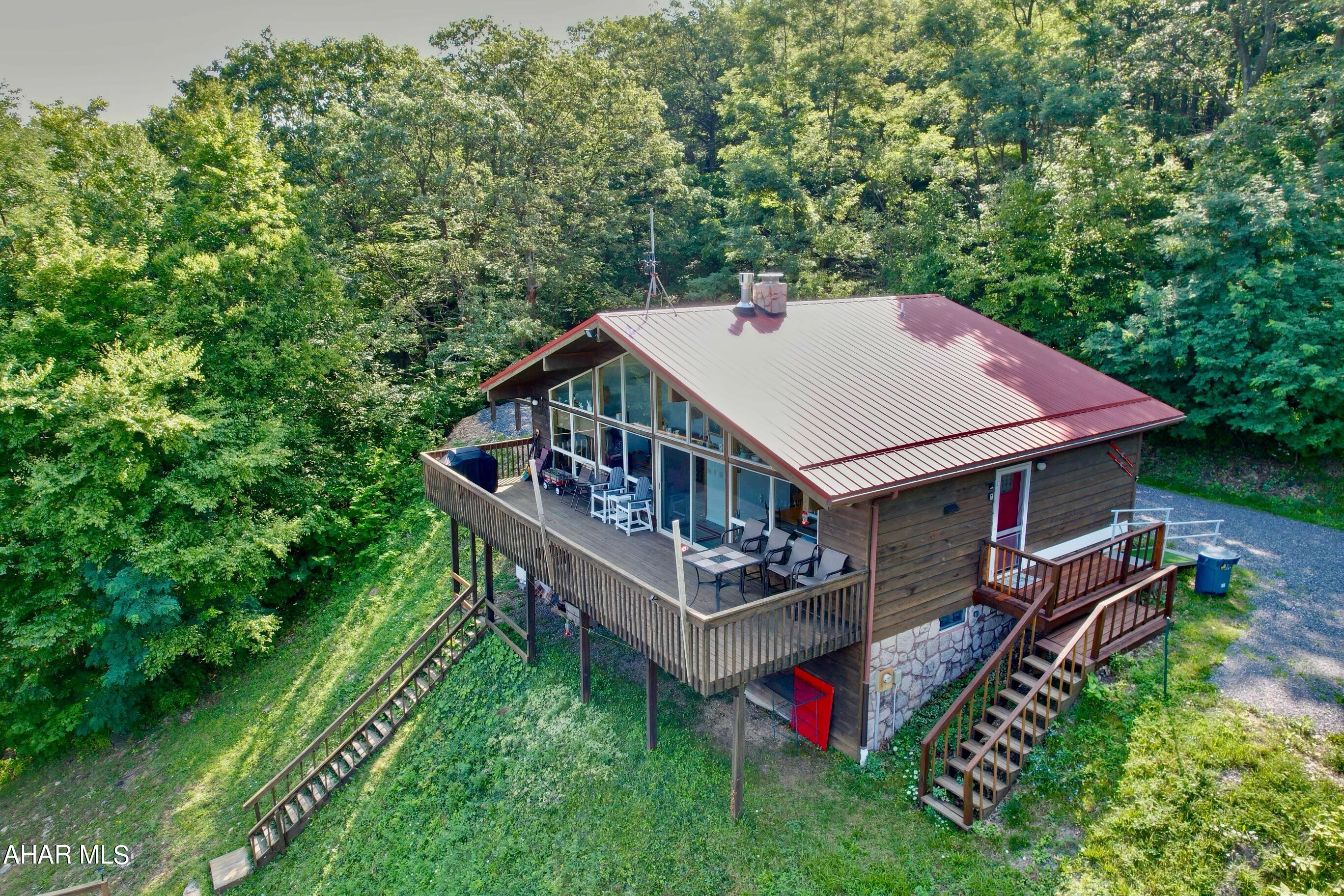 384 Little Vly Road Claysburg, PA 16625 - Photo 4 of 109 Gallery Image 4