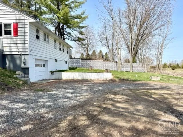 $269,000 | 207 Stottville Road, Hudson, NY 12534