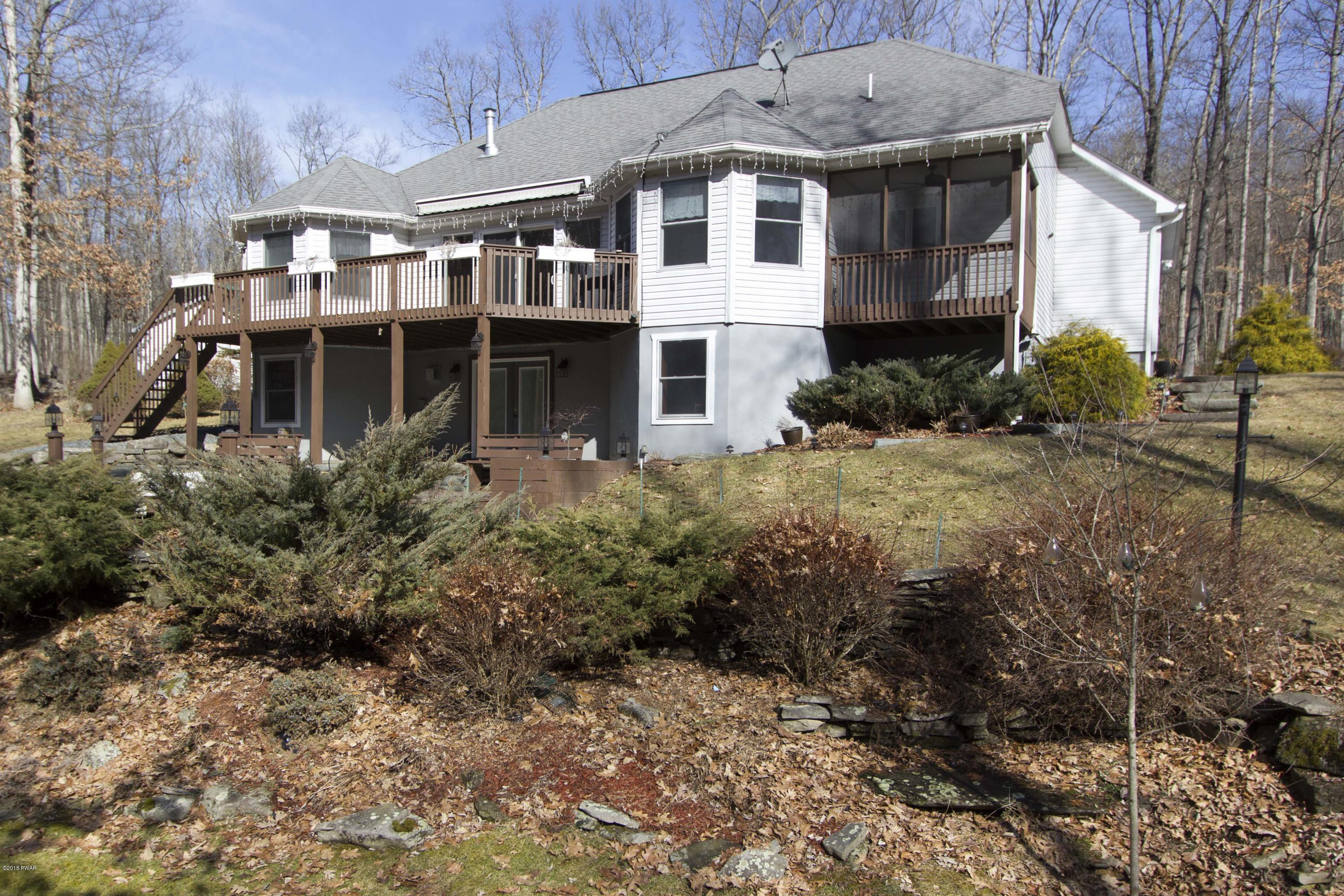 381 Engvaldsen Road Hawley, PA 18428 - Photo 2 of 36