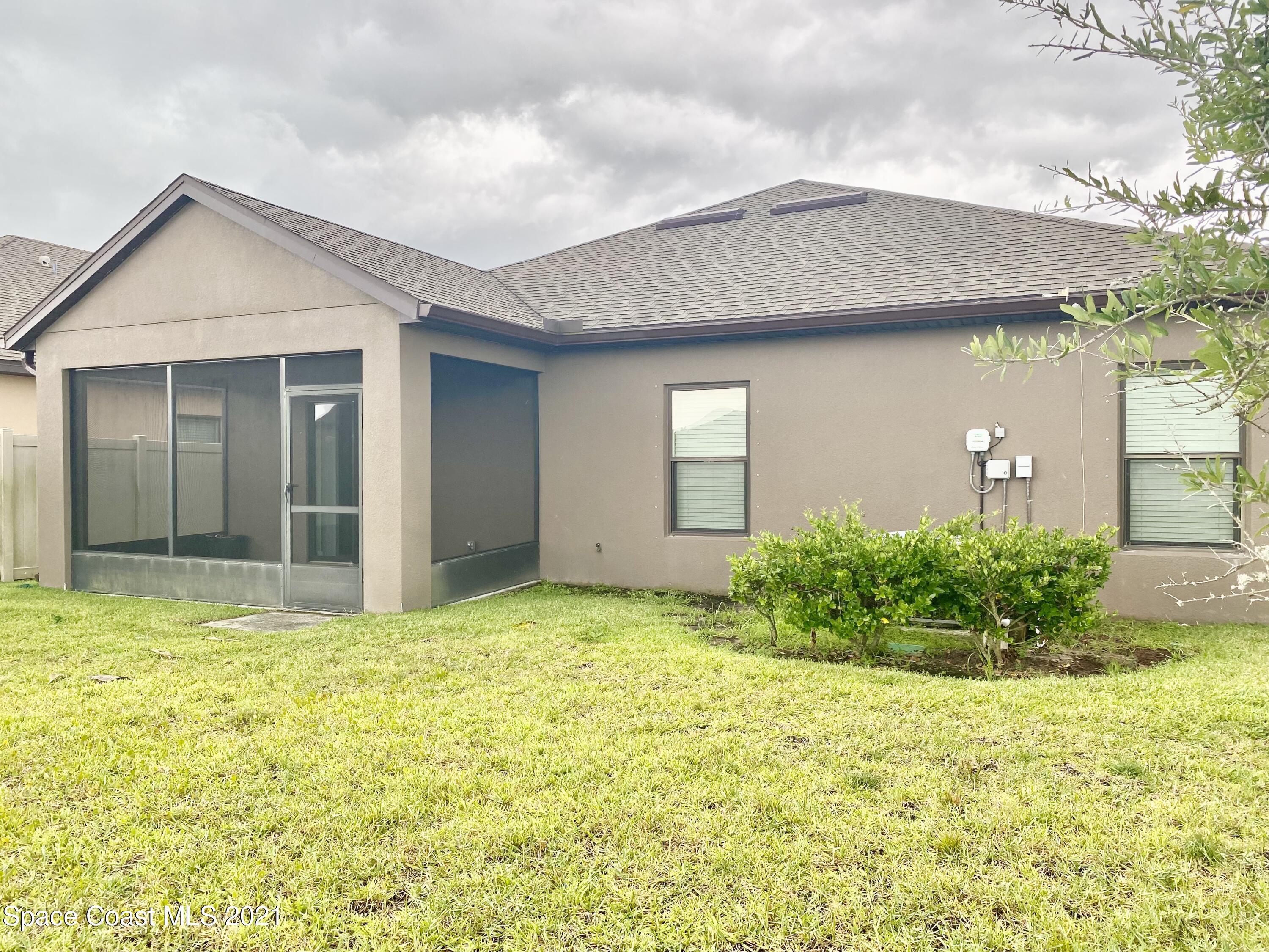 760 Fiddleleaf Circle Melbourne, FL 32904 - Photo 36 of 37 IMG_E8488
