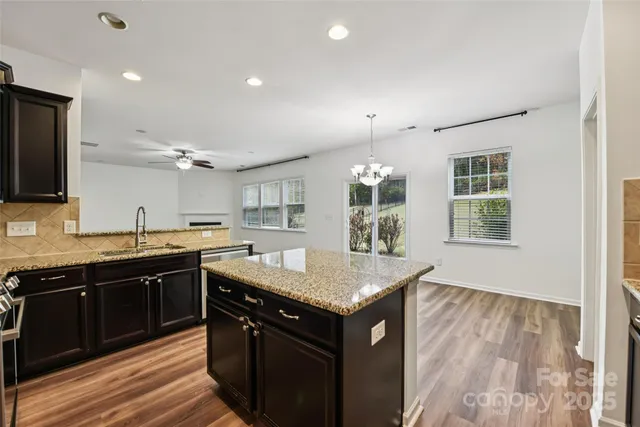 $522,500 | 10687 Sapphire Trail, Unit 251, Davidson, NC 28036