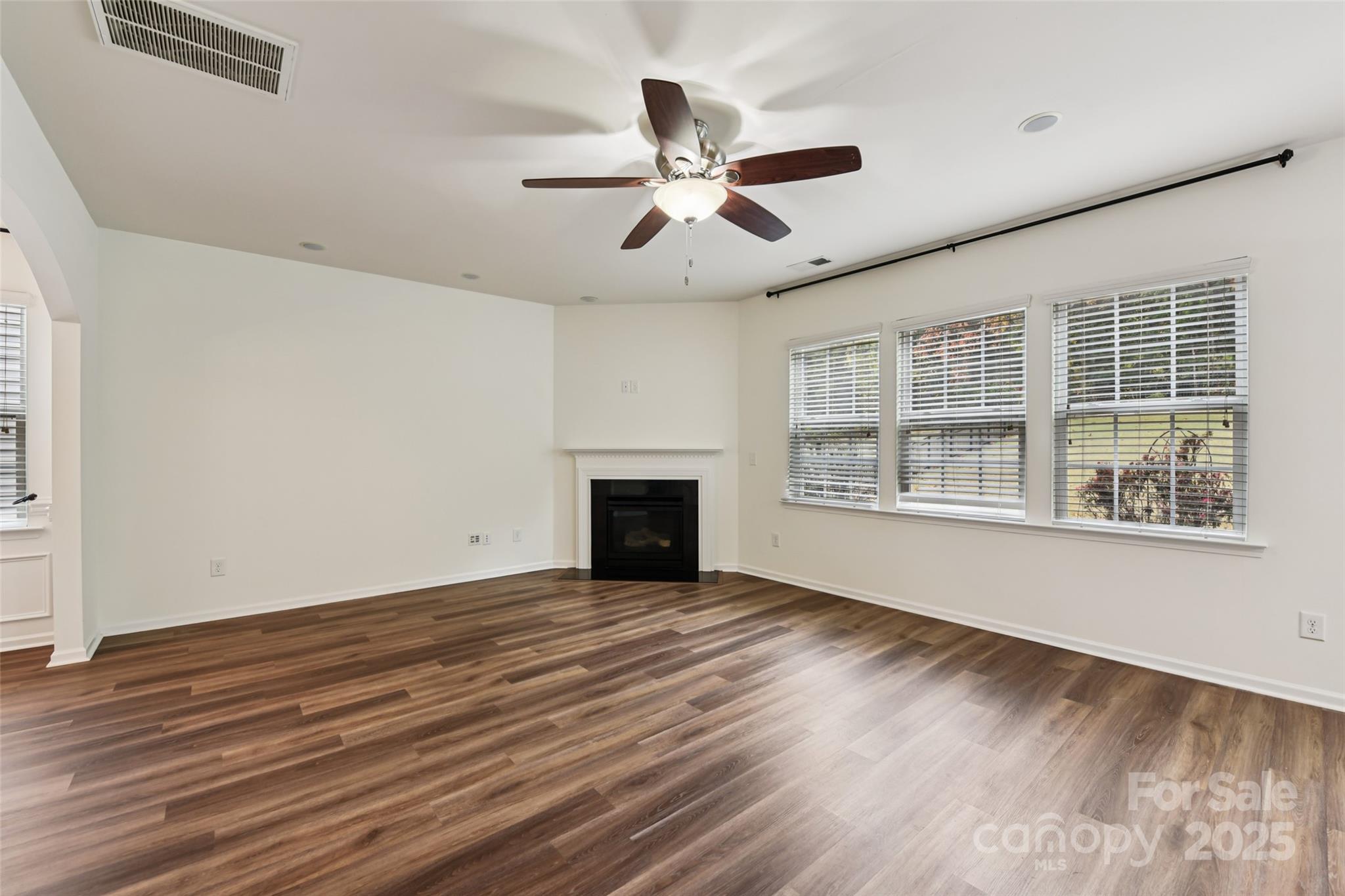 10687 Sapphire Trail, Unit 251 Davidson, NC 28036 - Photo 7 of 36