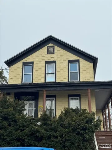 $1,350 | 1500 Lenox Avenue, Utica, NY 13502