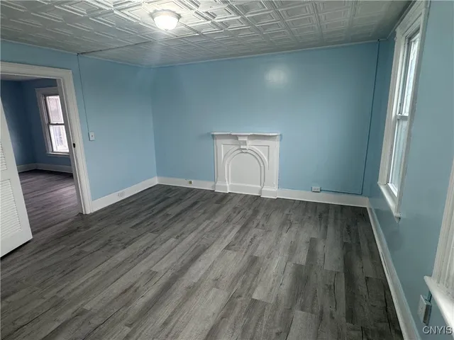 $1,350 | 1500 Lenox Avenue, Utica, NY 13502