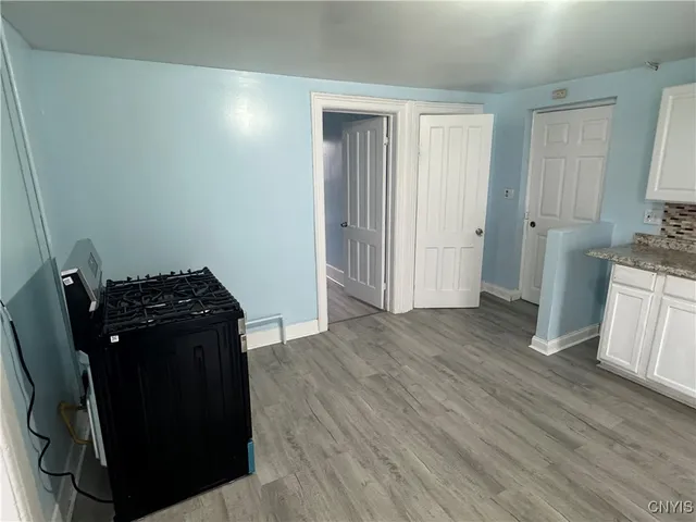 $1,350 | 1500 Lenox Avenue, Utica, NY 13502