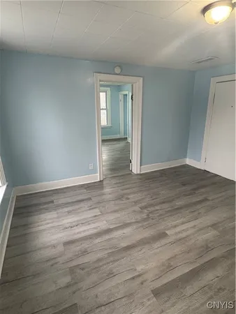 $1,400 | 1500 Lenox Avenue, Utica, NY 13502