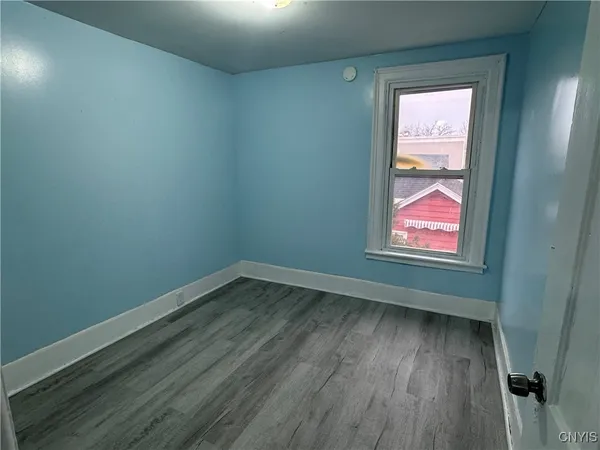 $1,400 | 1500 Lenox Avenue, Utica, NY 13502