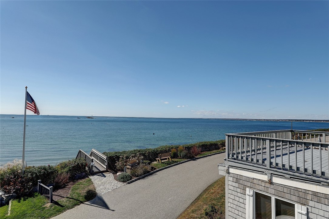 25 Shore Road Narragansett, RI 02882 - Photo 19 of 33 Gallery Image 19