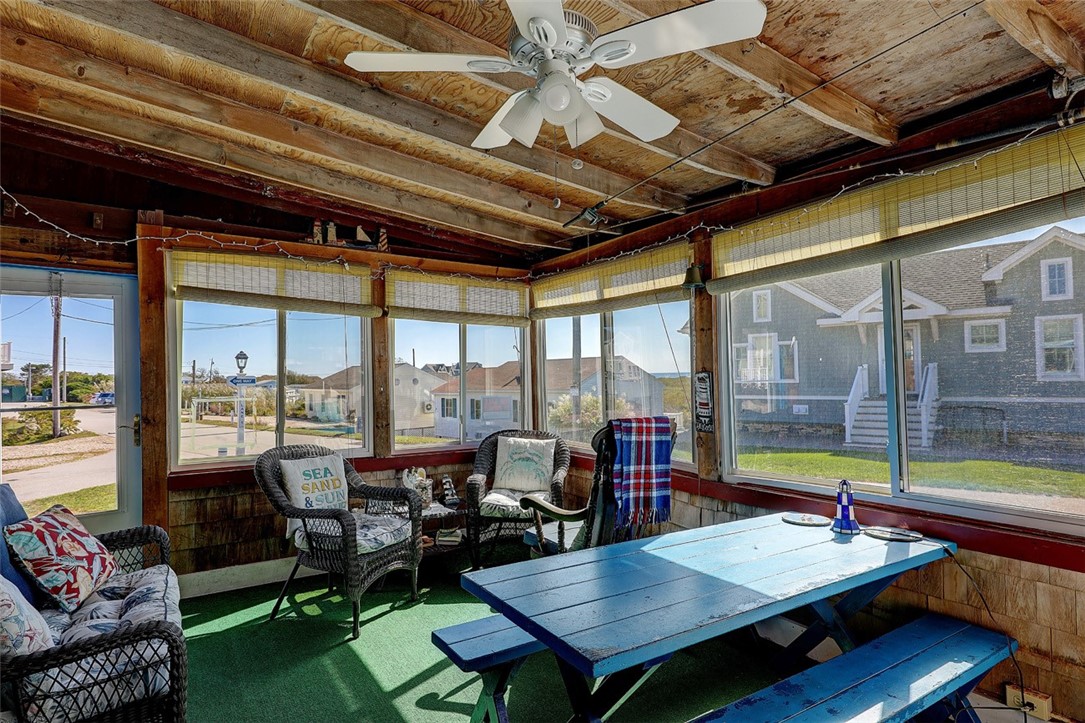 25 Shore Road Narragansett, RI 02882 - Photo 22 of 33 Gallery Image 22