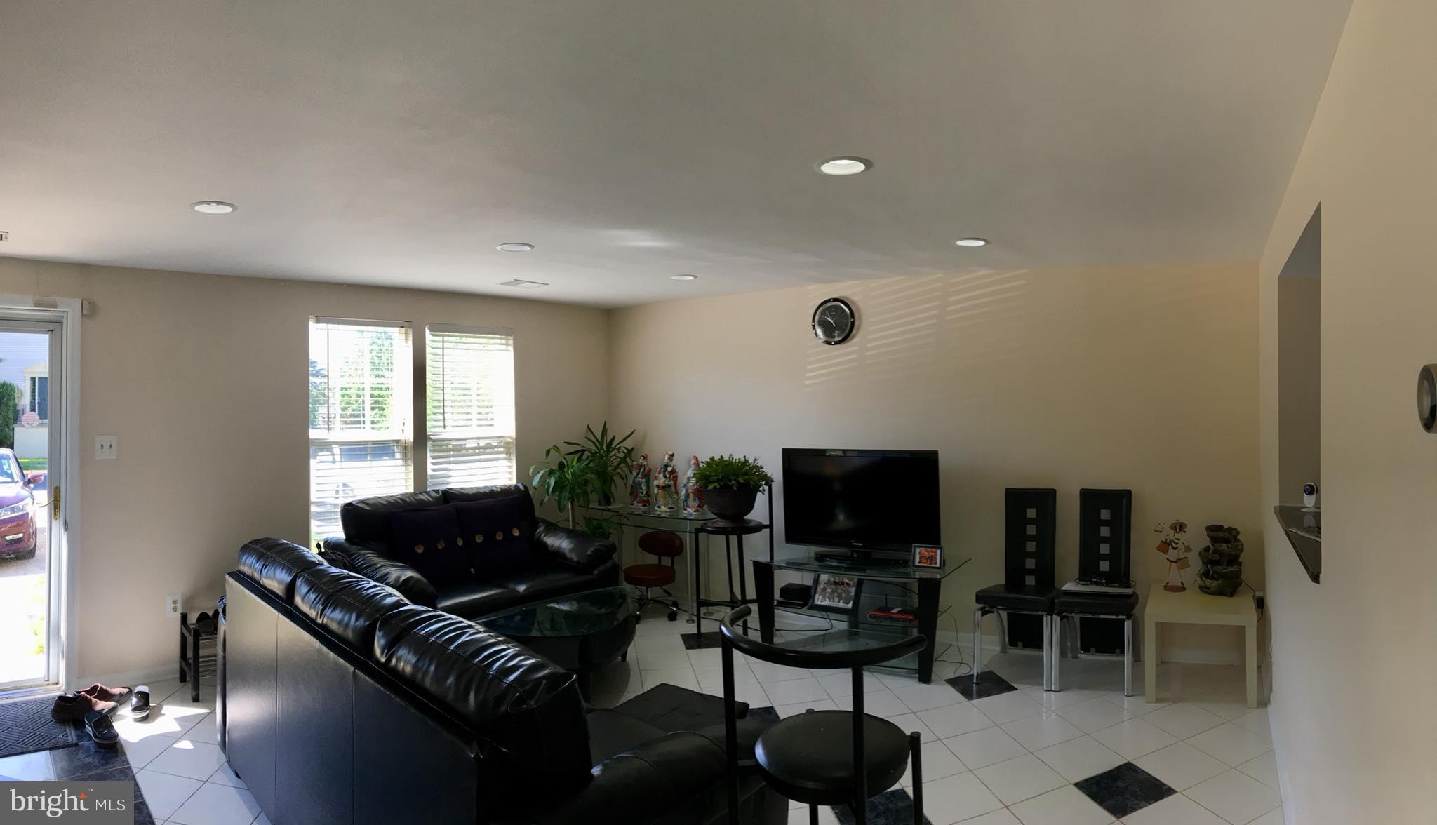 13934 Winding Ridge Lane Centreville, VA 20121 - Photo 4 of 15 Living Room