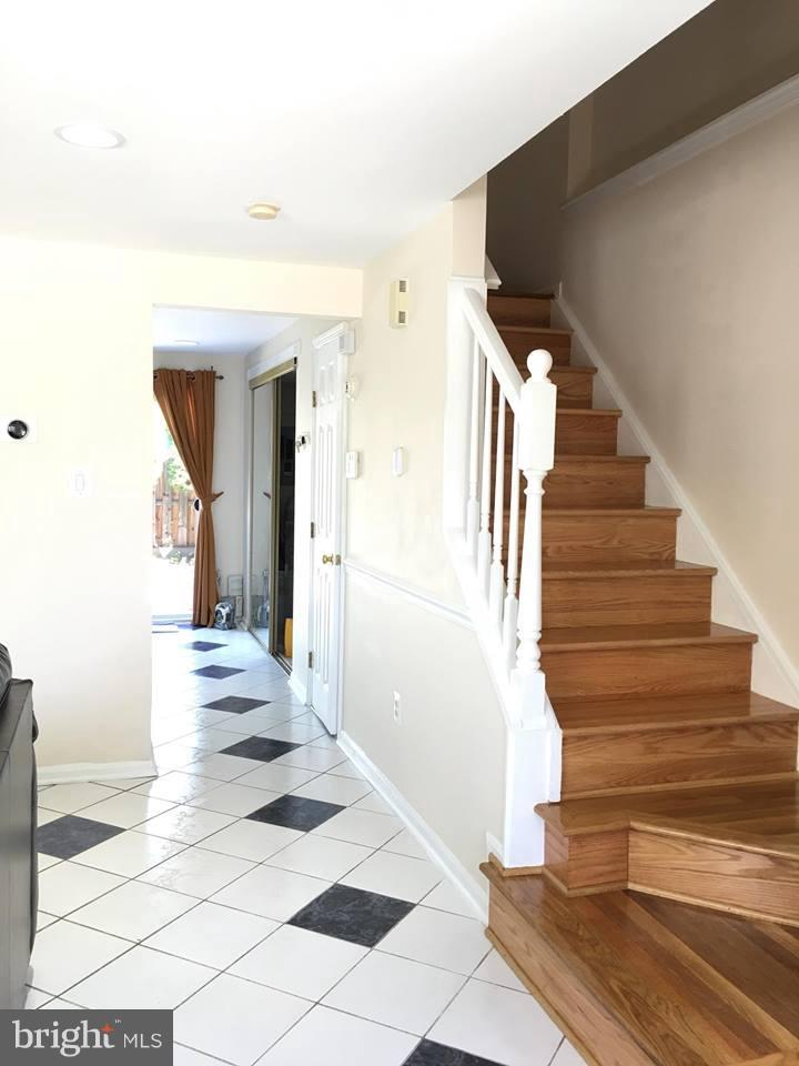 13934 Winding Ridge Lane Centreville, VA 20121 - Photo 6 of 15 View