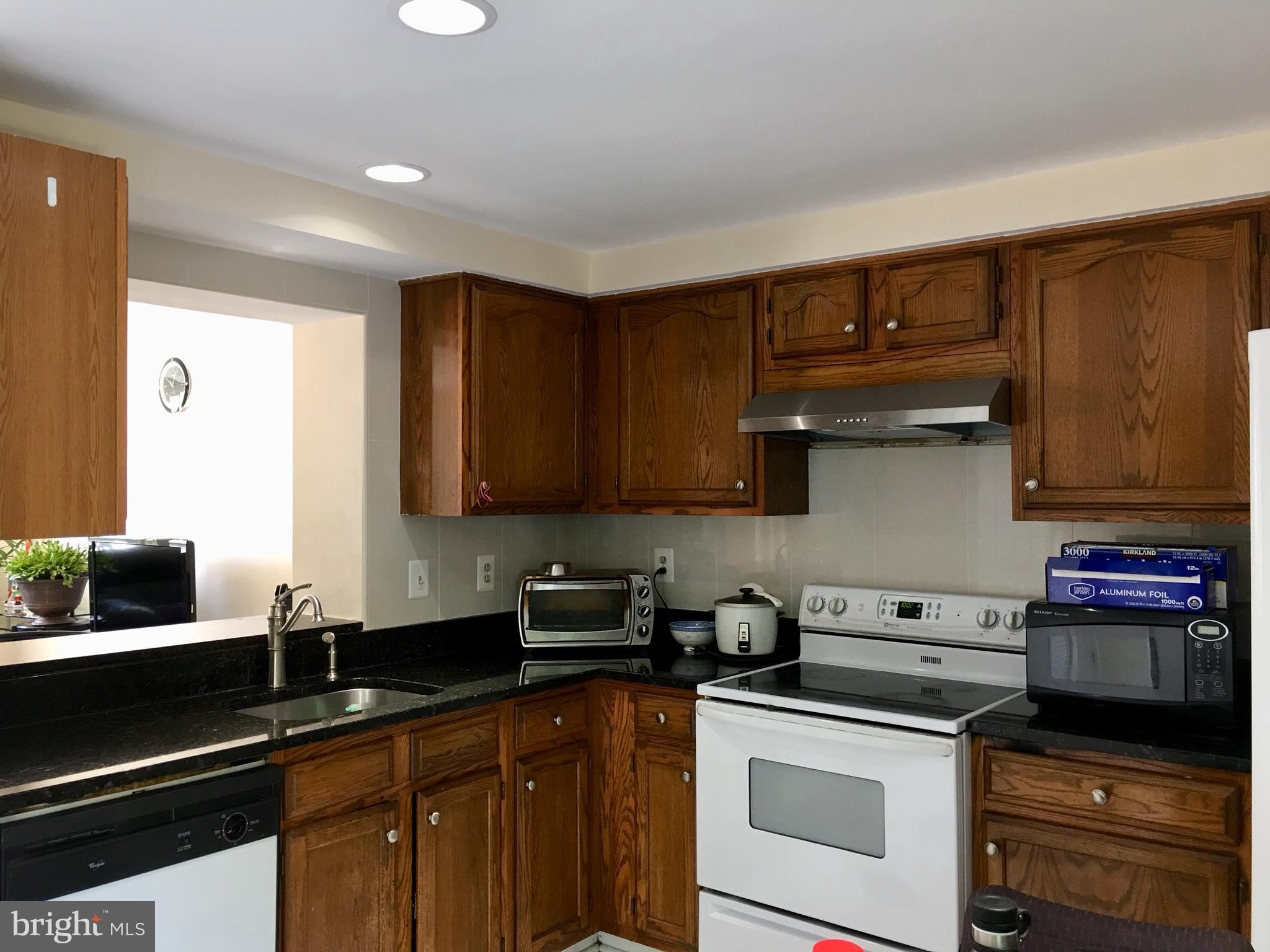13934 Winding Ridge Lane Centreville, VA 20121 - Photo 7 of 15 Kitchen