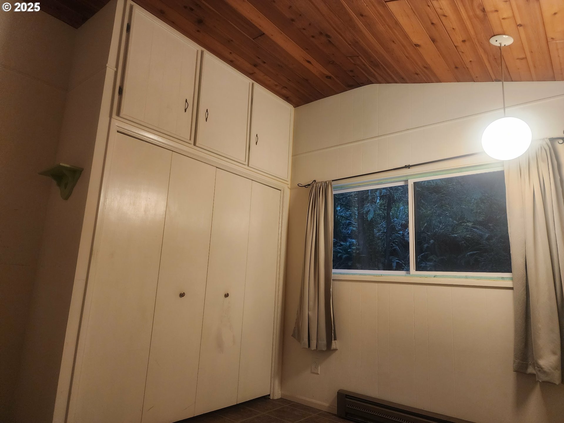 763 North Tenmile Lakeside, OR 97449 - Photo 28 of 47 a view of a door