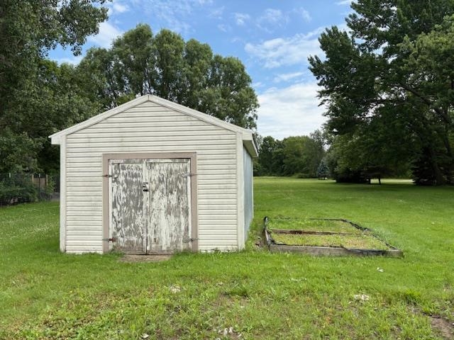 2419 Bingham Road Clio, MI 48420 - Photo 9 of 11 Gallery Image 9
