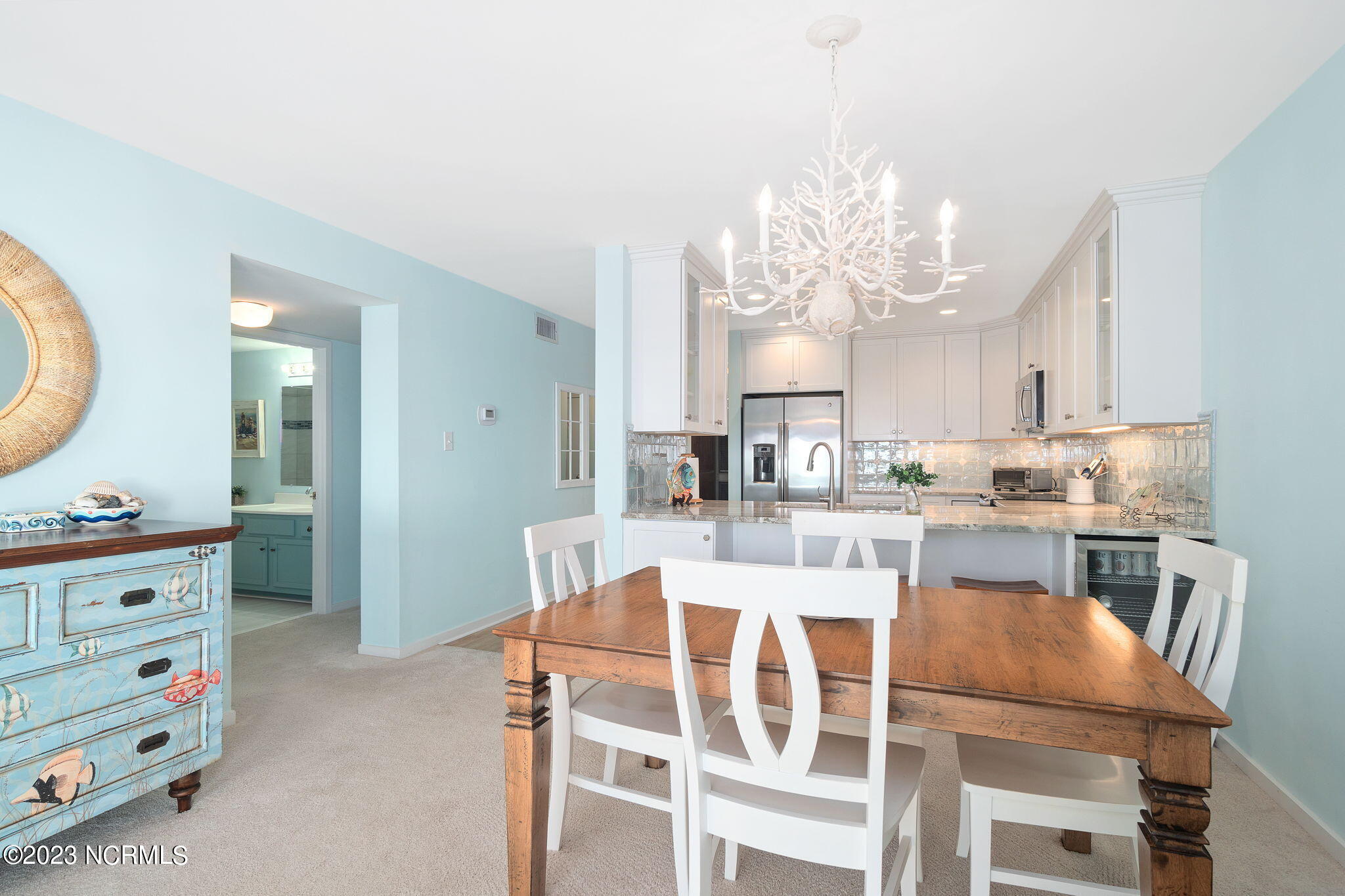 525 Salter Path Road, Unit A33 Atlantic Beach, NC 28512 - Photo 15 of 37 Dining area