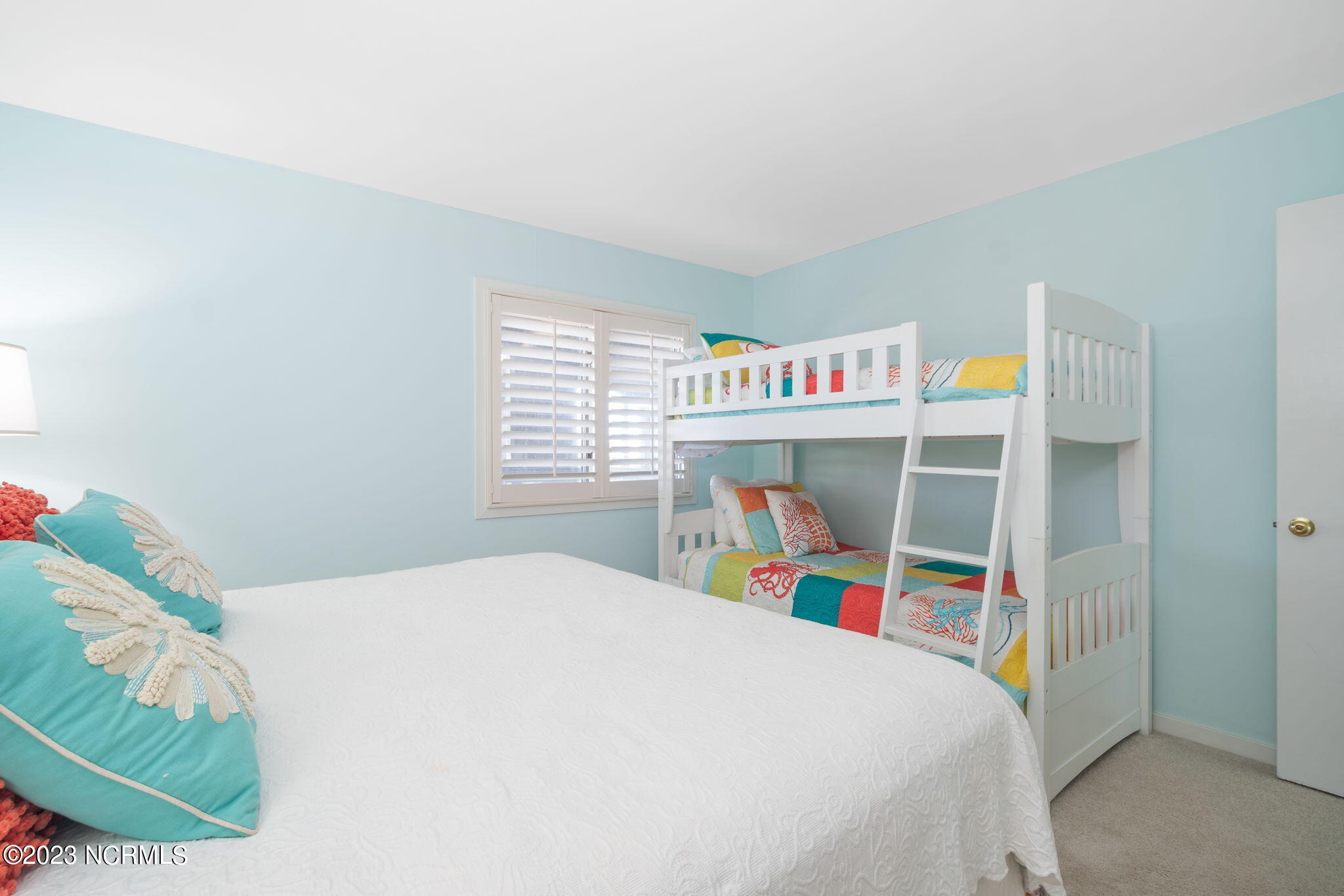 525 Salter Path Road, Unit A33 Atlantic Beach, NC 28512 - Photo 21 of 37 Guest bedroom