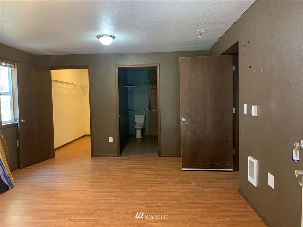 240 Maranatha Road Kelso, WA 98626 - Photo 14 of 20 Gallery Image 14