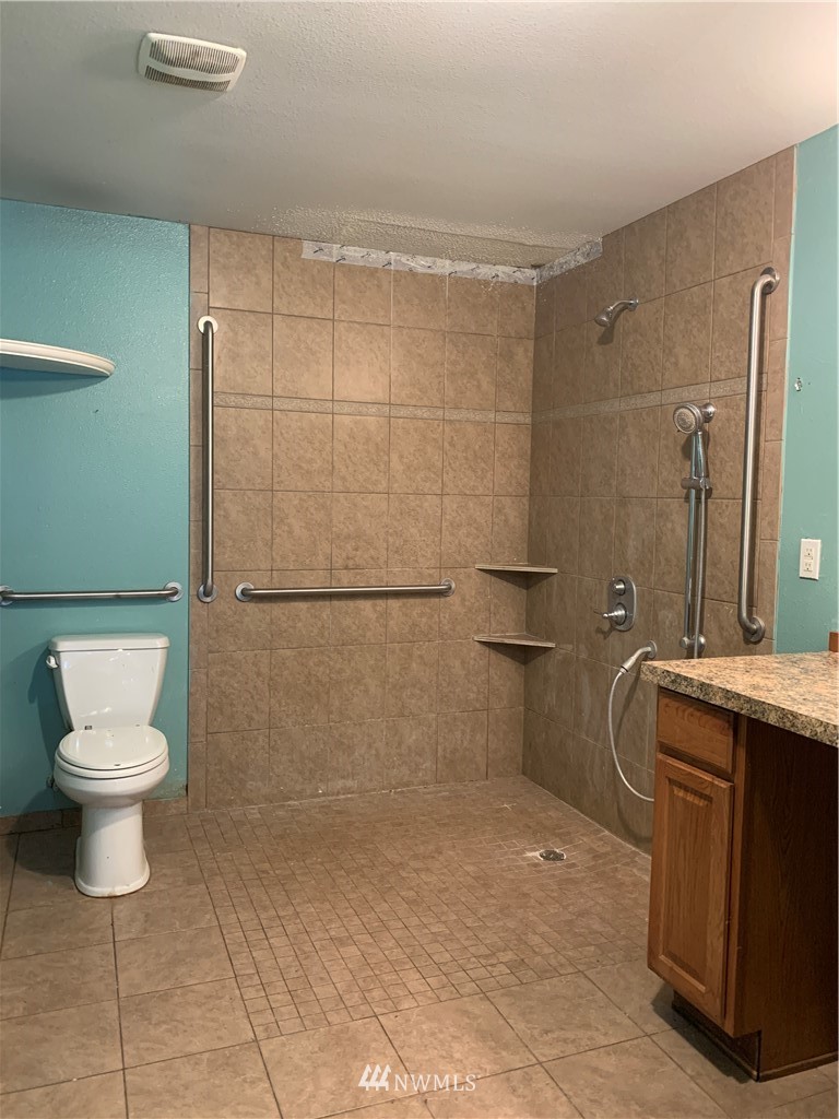 240 Maranatha Road Kelso, WA 98626 - Photo 15 of 20 Gallery Image 15