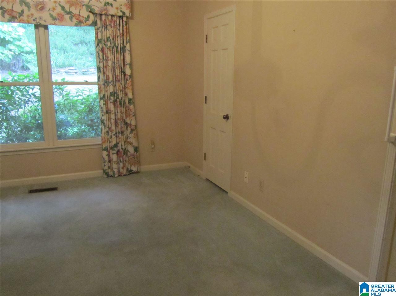 2524 Overhill Road Sylacauga, AL 35150 - Photo 10 of 14
