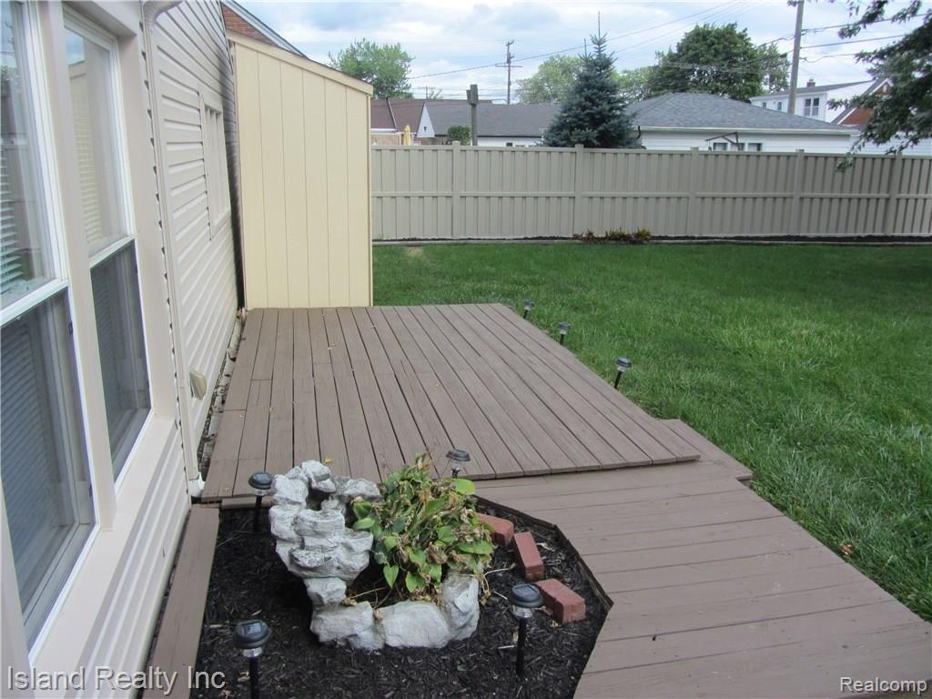 13273 Rosedale Street Southgate, MI 48195 - Photo 16 of 47