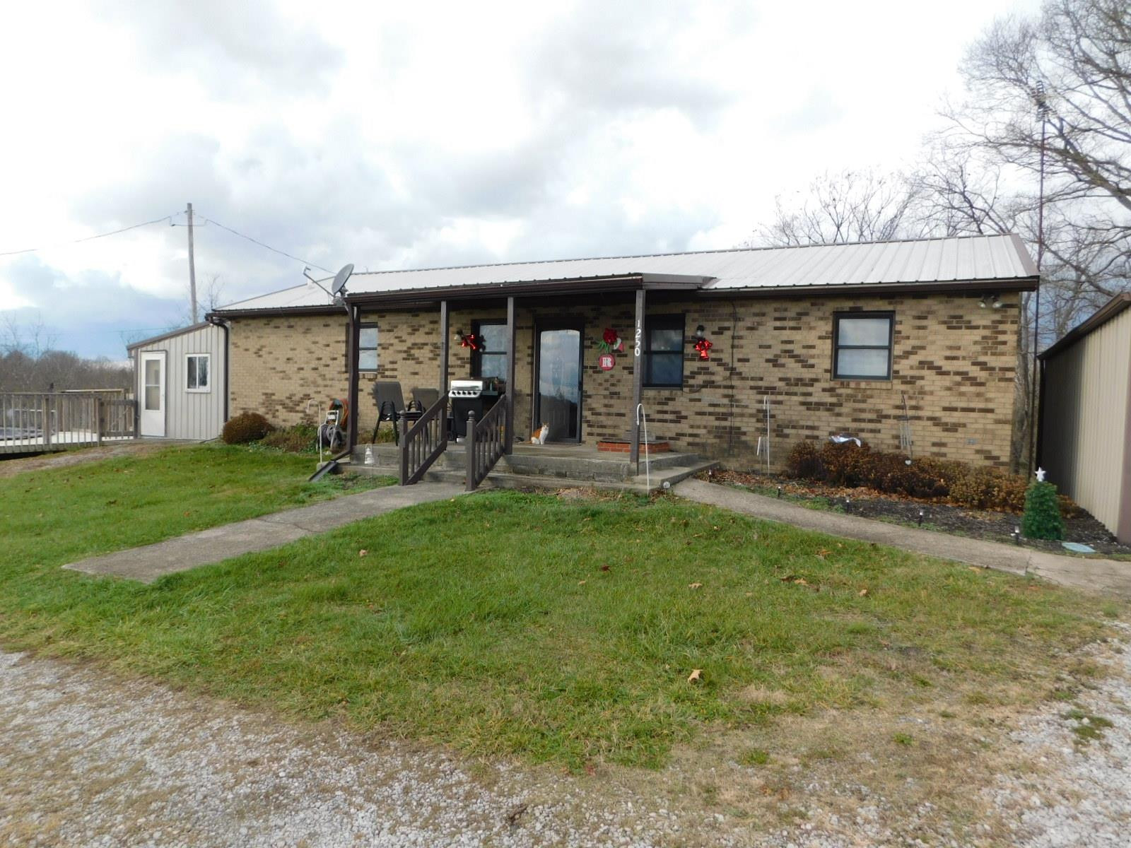 1250 Leaning Oak Road Corinth, KY 41010 - Photo 1 of 26