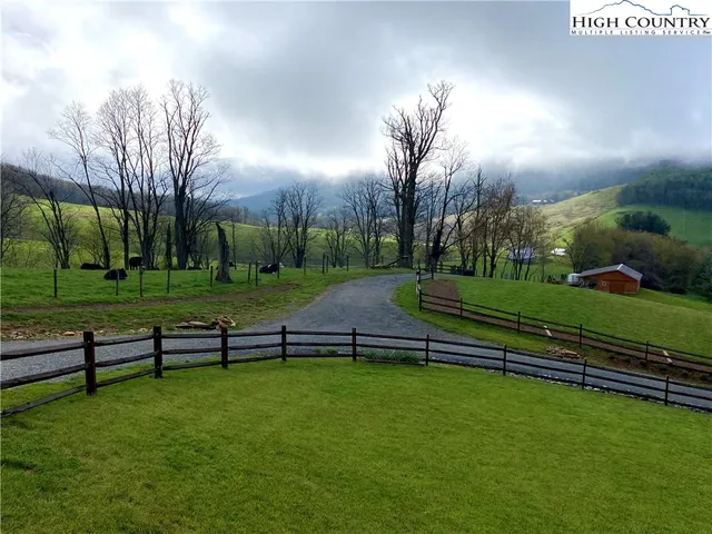 a view of a bench in a park
