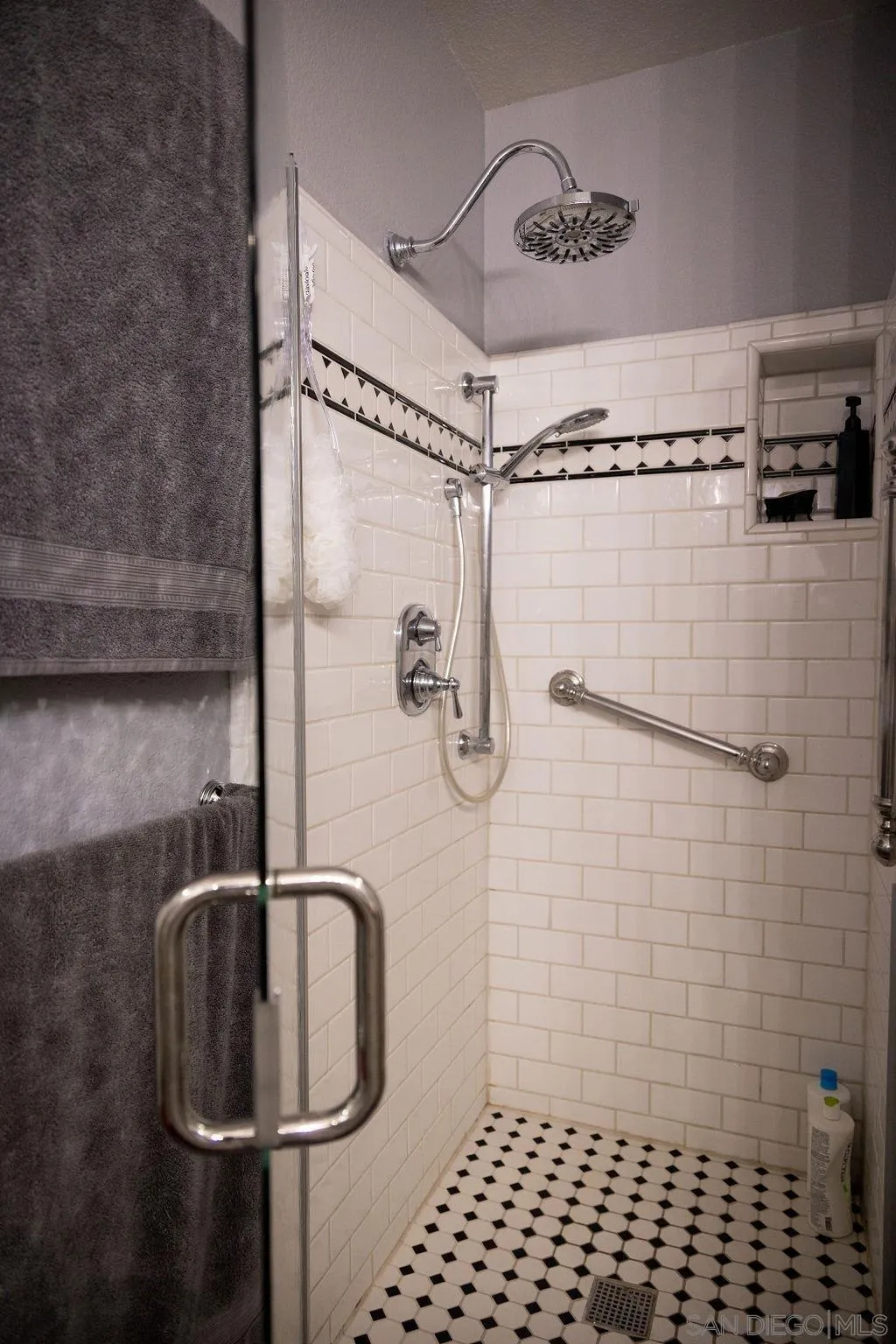 13890 Pinkard Way, Unit 68 El Cajon, CA 92021 - Photo 16 of 25 a bathroom with a shower