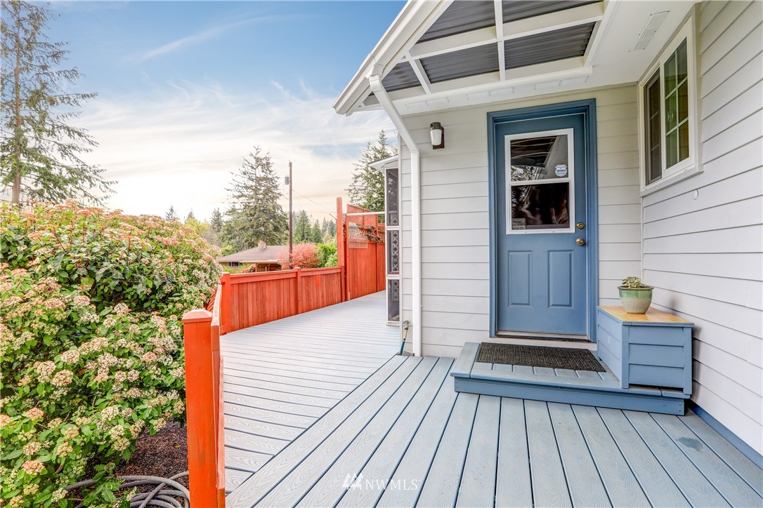 7626 224th Street Southwest Edmonds, WA 98026 - Photo 20 of 24 Gallery Image 20
