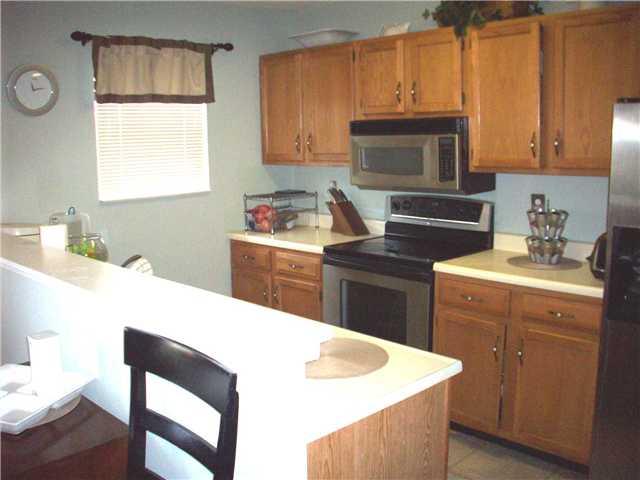 2724 North Rural Street Indianapolis, IN 46218 - Photo 2 of 13 Gallery Image 2