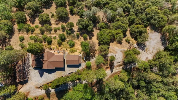 $795,000 | 19991 Northwoods Drive, Lakehead, CA 96051