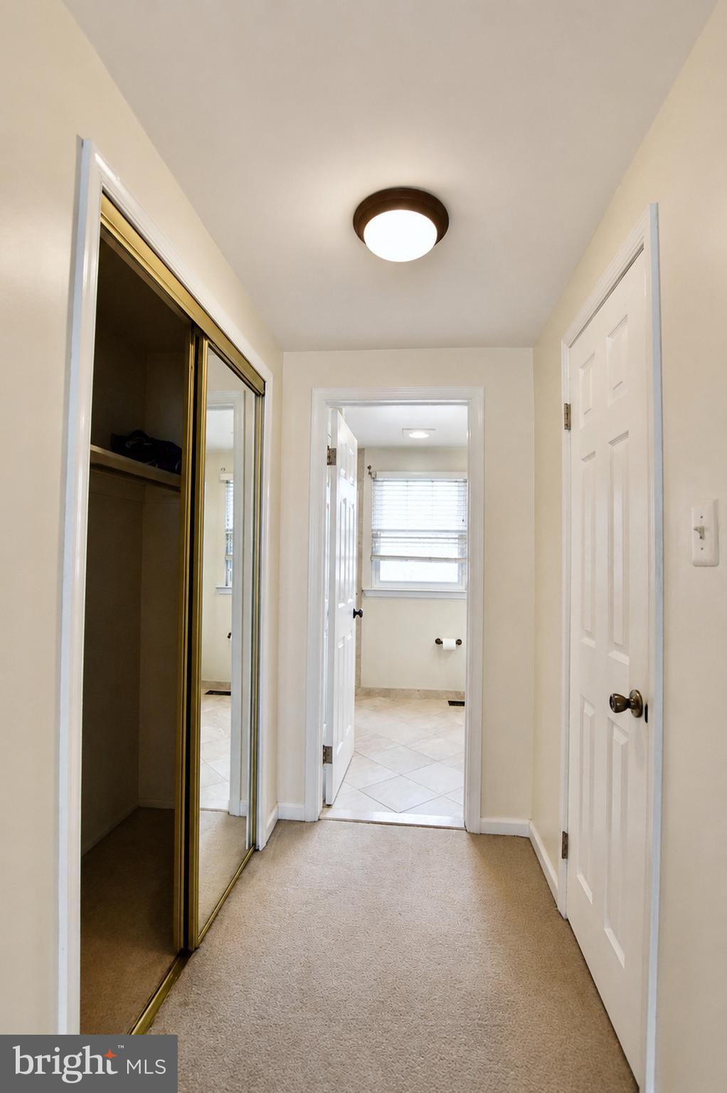 44 Brookline Clementon, NJ 08021 - Photo 23 of 35 Large Double Closet