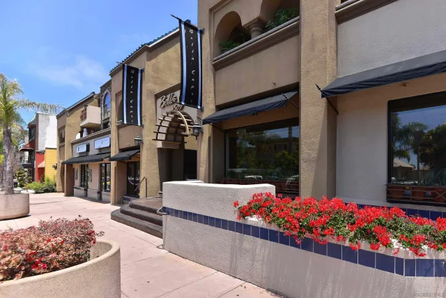 a outdoor space with lots of flowers and plants
