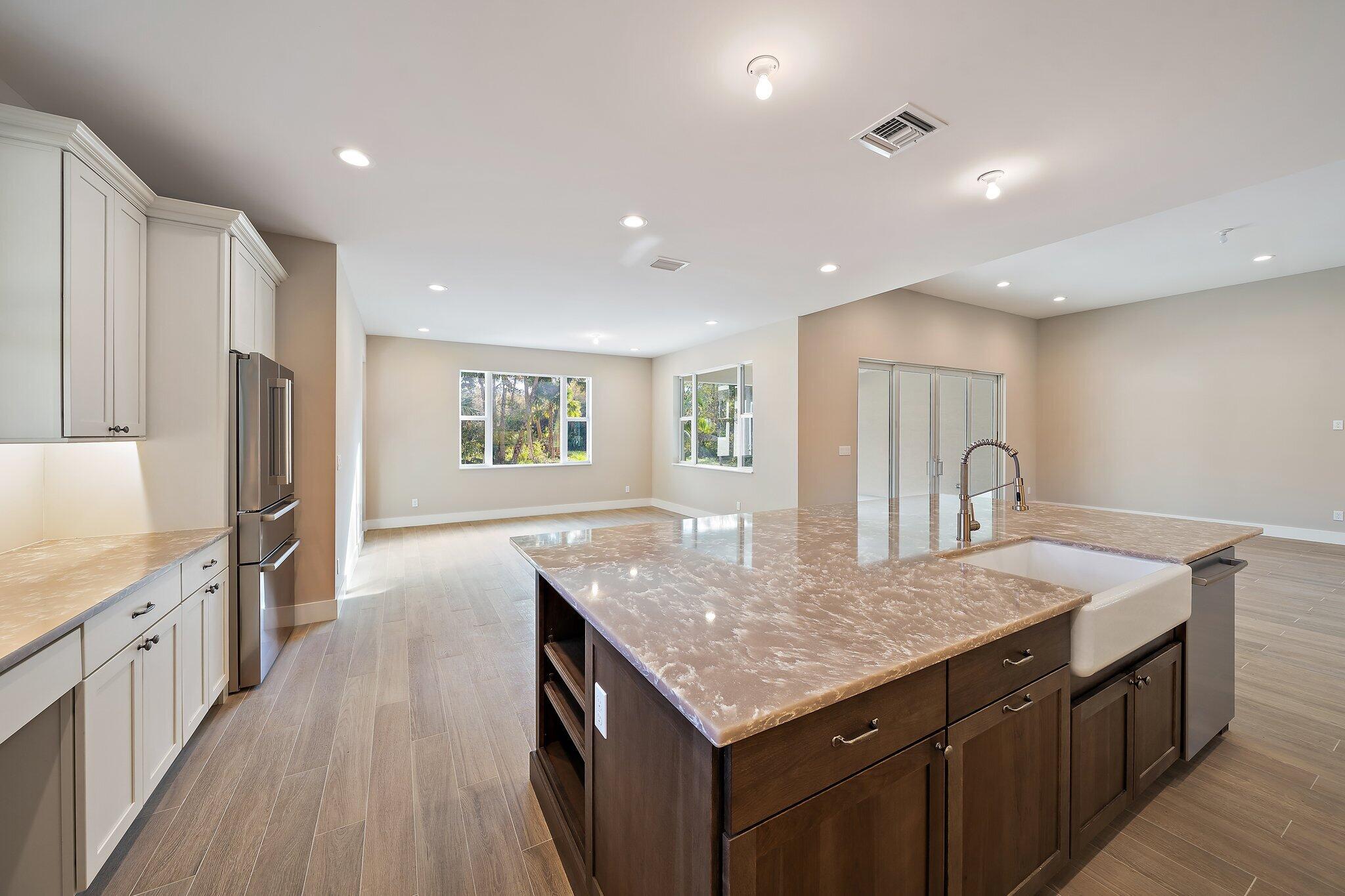 10100 175th Road North Jupiter, FL 33478 - Photo 11 of 40 025-10100175thRdN-Jupiter-FL-SMALL