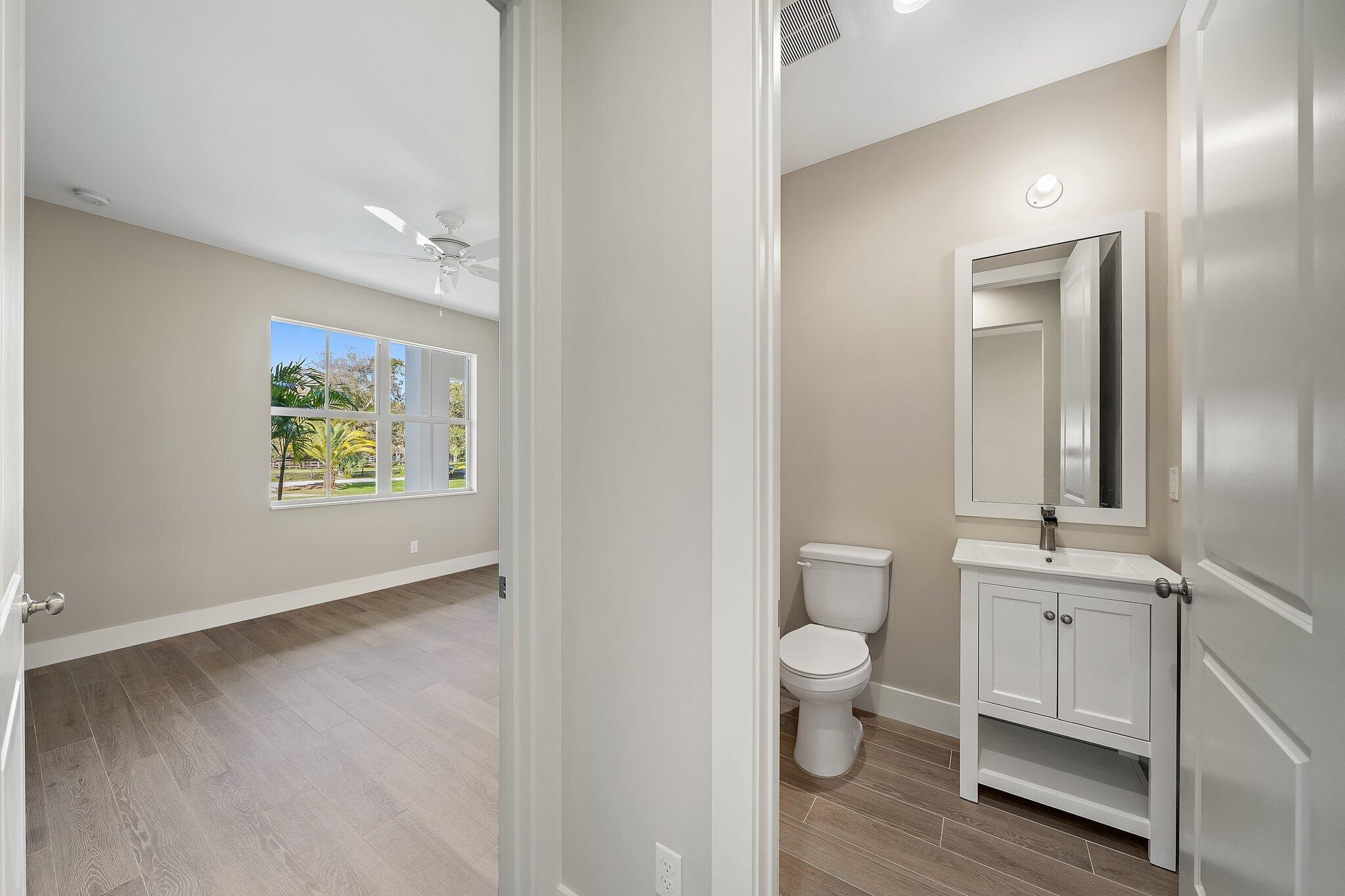 10100 175th Road North Jupiter, FL 33478 - Photo 23 of 40 009-10100175thRdN-Jupiter-FL-SMALL