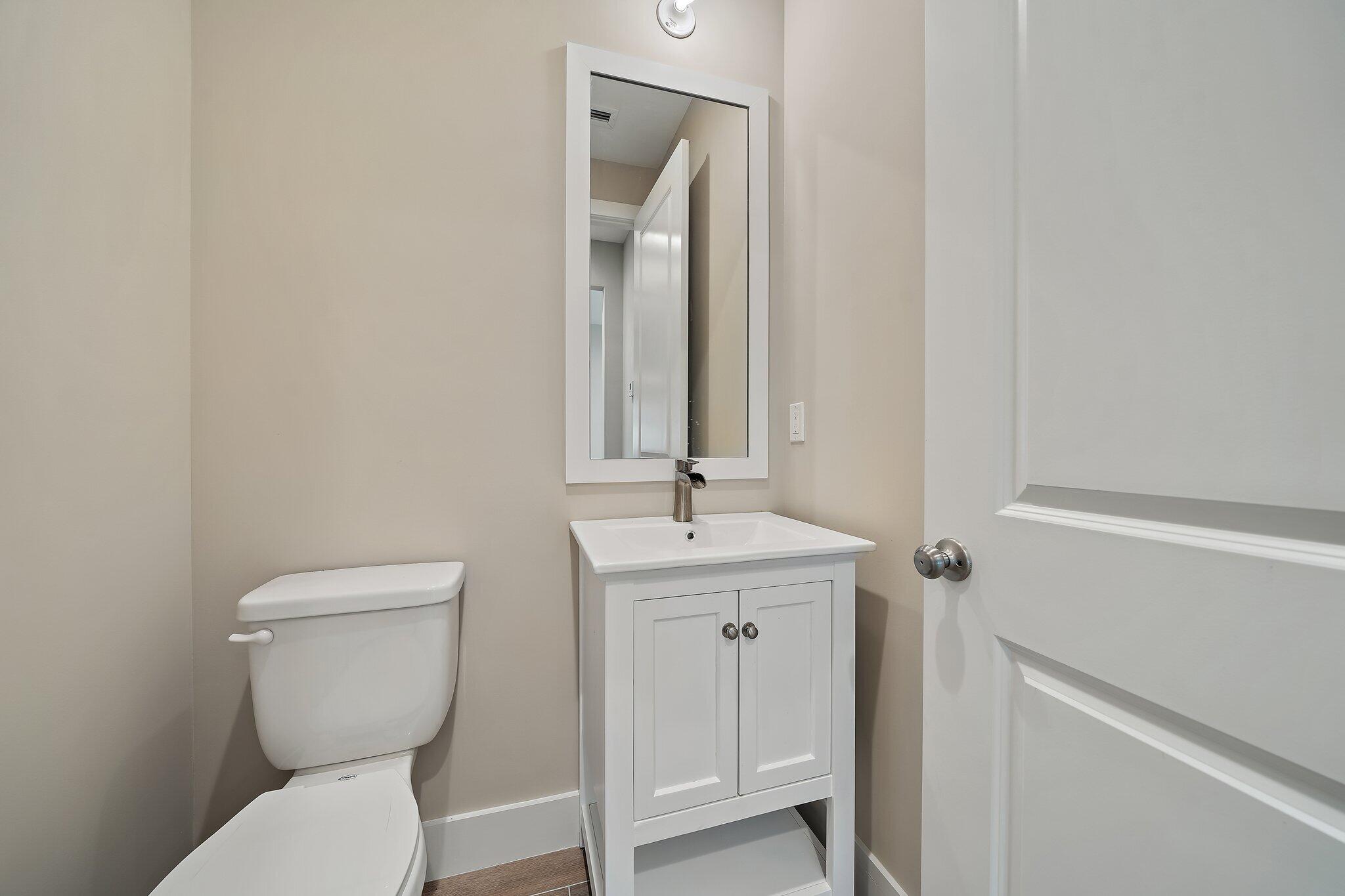10100 175th Road North Jupiter, FL 33478 - Photo 24 of 40 010-10100175thRdN-Jupiter-FL-SMALL