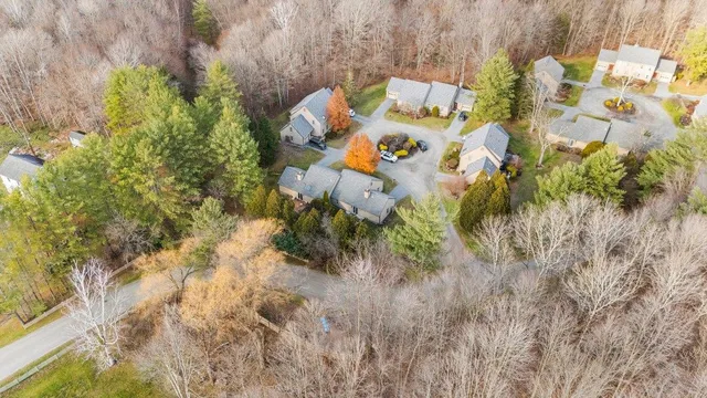 $295,000 | 58 Granite Circle, Unit 1, Manchester, VT 05255