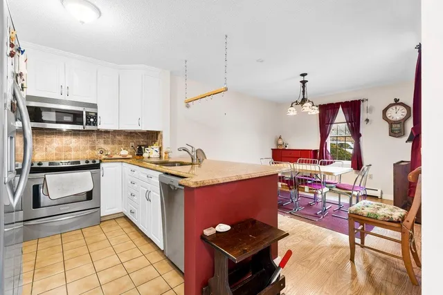 $295,000 | 58 Granite Circle, Unit 1, Manchester, VT 05255