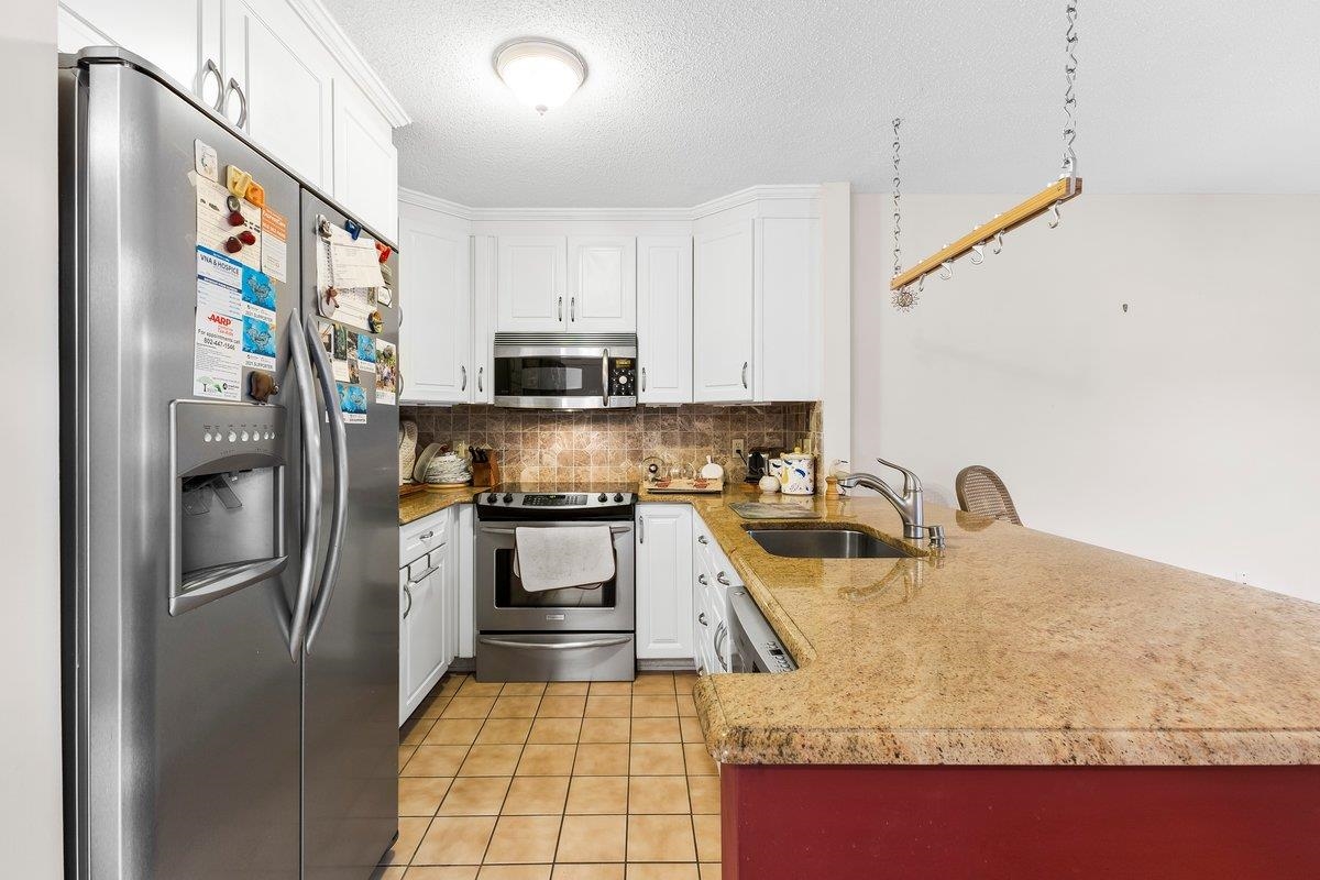 58 Granite Circle, Unit 1 Manchester, VT 05255 - Photo 7 of 21