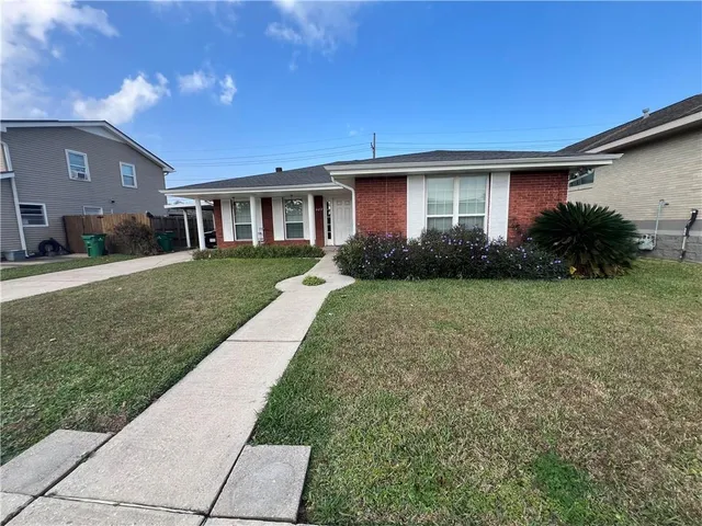 $2,500 | 6613 Carmen Street, Metairie, LA 70003
