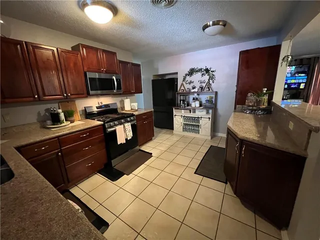 $2,500 | 6613 Carmen Street, Metairie, LA 70003