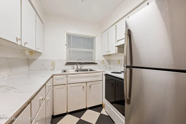 $155,000 | 5600 North Banana River Boulevard, Unit 28, Cocoa Beach, FL 32931