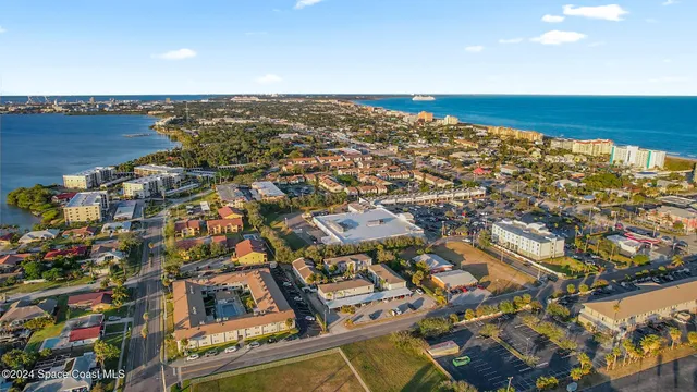 $155,000 | 5600 North Banana River Boulevard, Unit 28, Cocoa Beach, FL 32931